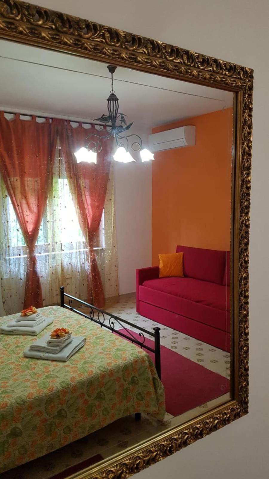 B&B Villa Mirella Casnate con Bernate Kültér fotó